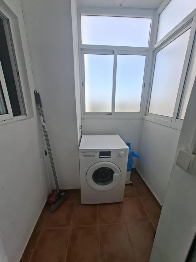 Vivienda con terraza y vistas despejadas — 6