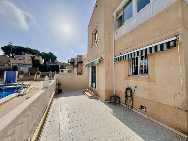 Casa 4 habitaciones 127m² en venta - Urbanización Perla del Mar — 36
