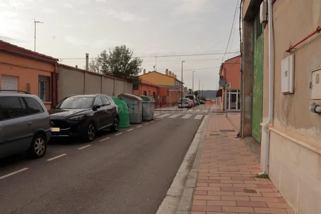 TERRENO URBANO EN CALLE CLAVEL - foto 2