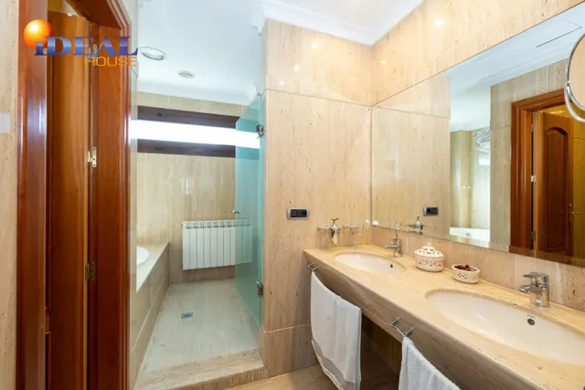 A la venta Chalet de lujo en Granada — 32