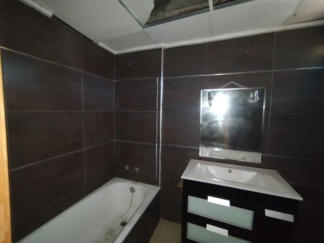 OPORTUNIDAD, SE VENDE ADOSADO CON VISTAS AL CAMPO DE GOLF — 11
