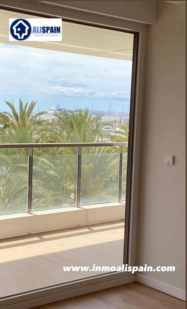 Espectacular vivvienda a estrenar en pleno corazón de Alicante - explanada de españa — 45