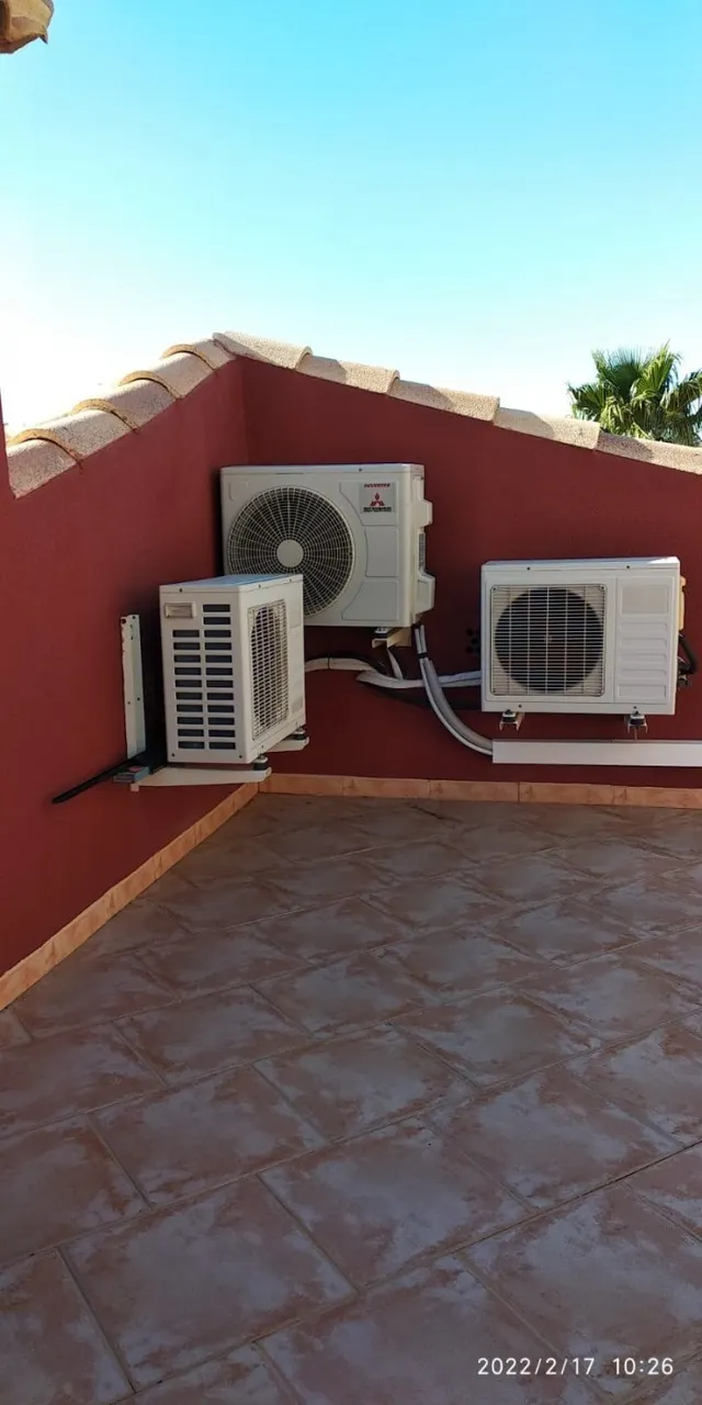 Gran Chalet de 3 plantas y solárium de 25 m2 — 13