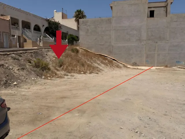 Oportunidad de Inversión en Carboneras: Terreno Urbano en Pl - foto 2