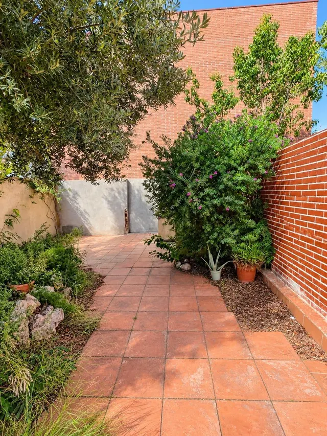 Parcela urbana de 140 m2 en Cambrils, con posibilidad de construir una vivienda de hasta tres plantas — 8