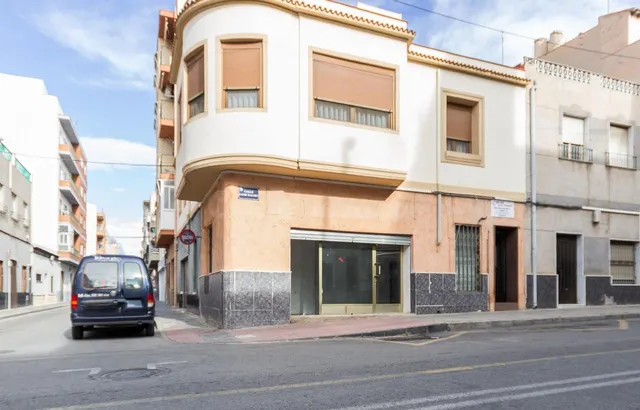Local Comercial en Jaime Balmes
