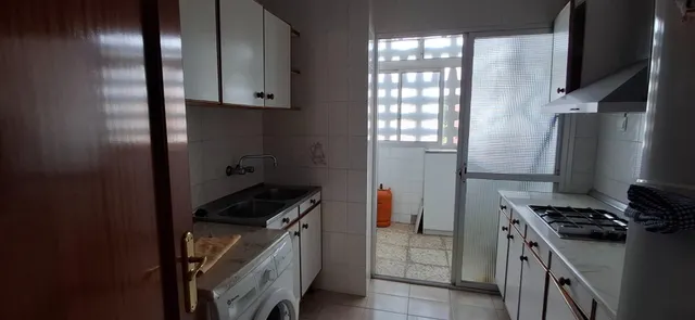 AMPLIA VIVIENDA DE 4 DORMITORIOS Y 2 BAÑOS. MEJOR PRECIO DE ZONA — 6