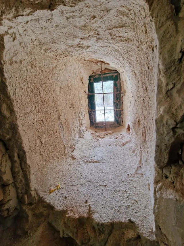 TERRENO CON CASA - CUEVA EN EL HONDON DE LAS NIEVES — 9