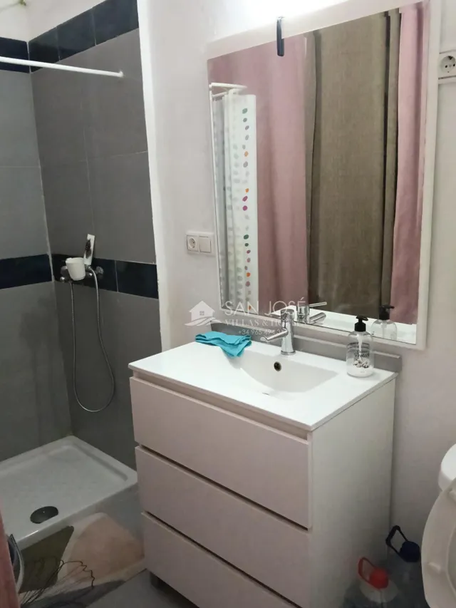 Se vende encantadora casa semi reformada en el corazón de Aspe — 14