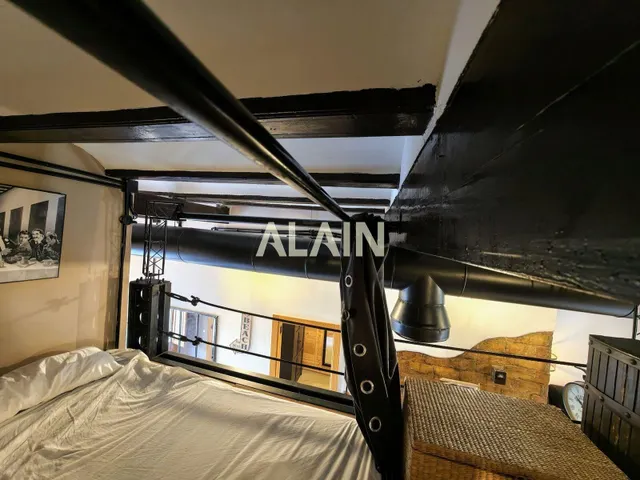 Casa en venta en playa de la malvarrosa de Valencia. — 49