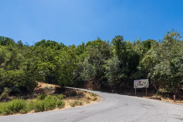 Terreno rural en Guejar Sierra zona Los Arroyos — 3