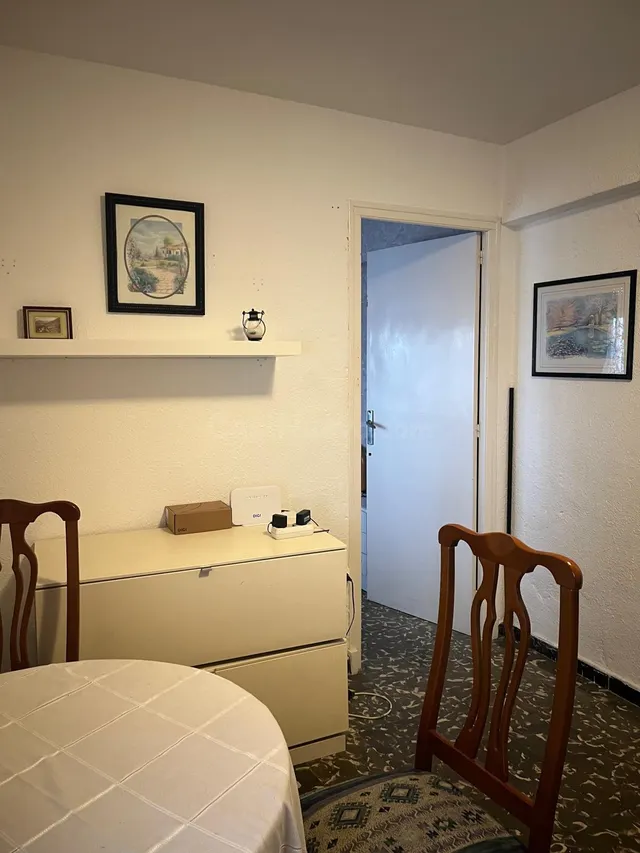 Moderno piso en Alicante a un excelente precio - foto 2