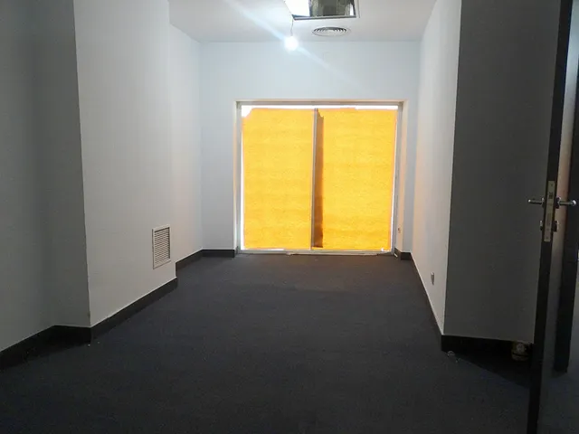 Exclusivo LOCAL COMERCIAL A PIE DE CALLE en el corazón de Arganda — 12