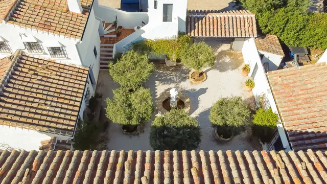 Hotel 13 habitaciones 999m² en venta - South of spain — 8