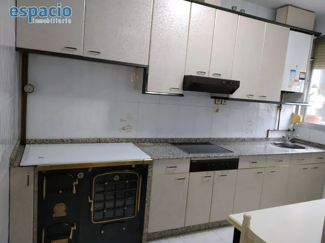VENTA DE PISO LUMINOSO EN ZONA CENTRO — 5