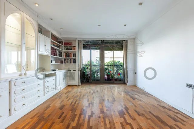 PISO A LA VENTA JUNTO A LA PLAZA DEL AYUNTAMIENTO - foto 4