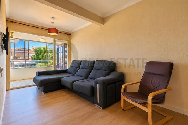 Piso en Bellavista, San Juan de Alicante, con 3 dormitorios, terraza y parking, a 2km de la playa — 4