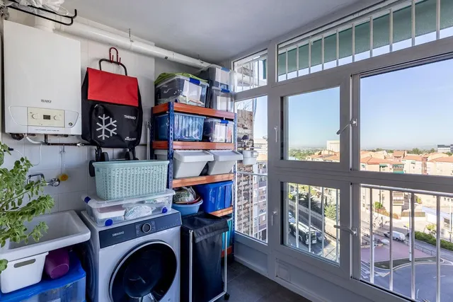 PISO REFORMADO CON VISTAS PANORÁMICAS A UN PASO DEL CENTRO DE GRANADA — 15