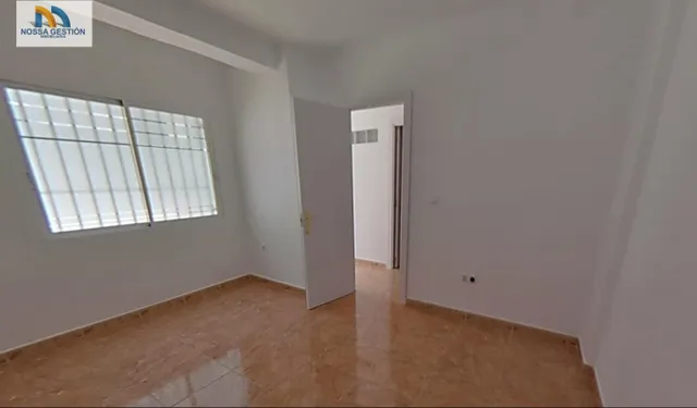 MAGNIFICA OPORTUNIDAD!!! - AMPLIO PISO OCUPADO- AYORA — 25