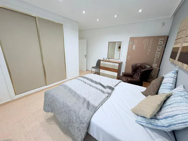 Villa 3 habitaciones 146m² en venta - Gea Y Truyols — 28