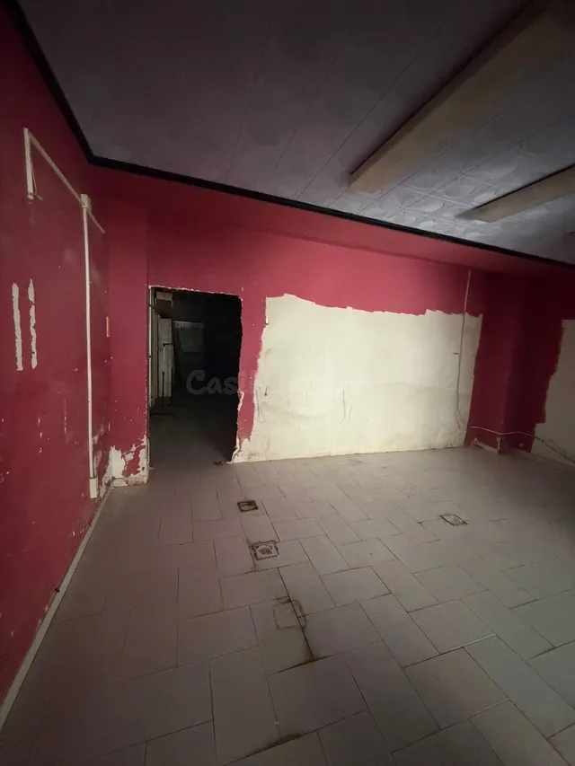 Oportunidad: local / almacén en Vinaróz con baño y múltiples - foto 4