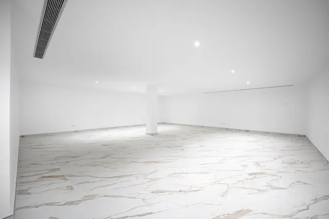 Chalet 4 habitaciones 654m² en venta - Marbella — 41