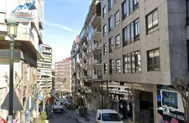 Venta Local Comercial en Vigo - Pontevedra - foto 2