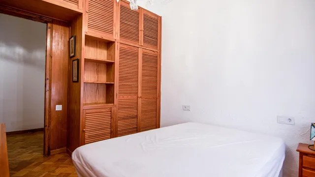 Amplio piso con 4D, 2 baños y gran terraza en Ruzafa, Valencia — 19