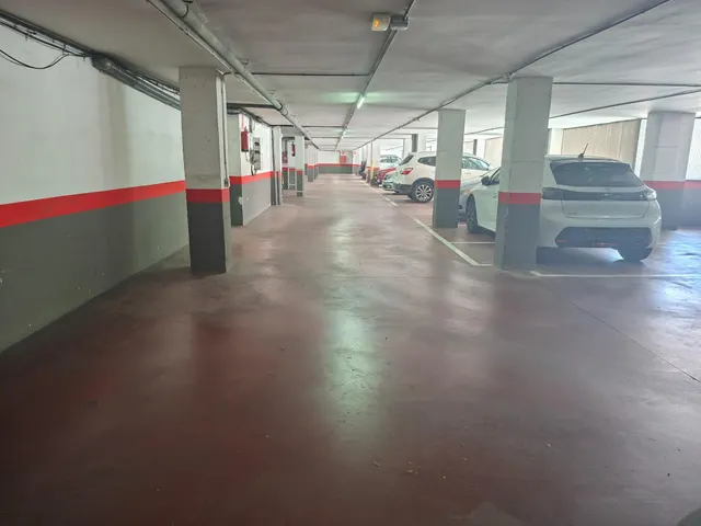 PARKING EN VENTA LA MARINA DE PORT — 11