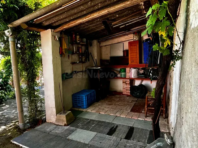 APIHOUSE VENDE CASA DE PUEBLO EN PLANTA BAJA Y JARDIN EN LUC - foto 2