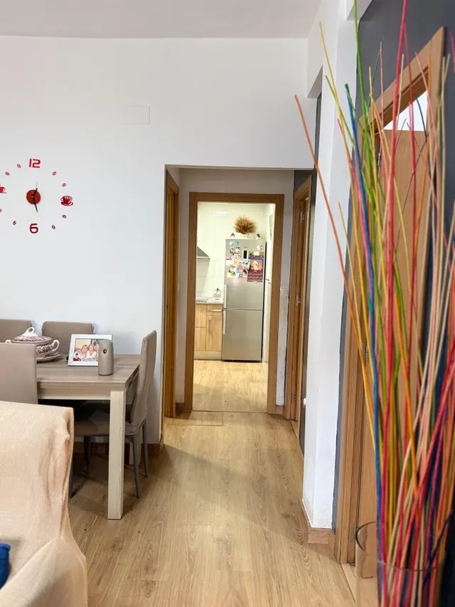 Piso de 2 dormitorios en eugenio gross – Málaga  230.000 € — 8