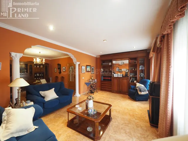 Amplia Casa en Venta en Tomelloso - Calle Alfonso XII y Call