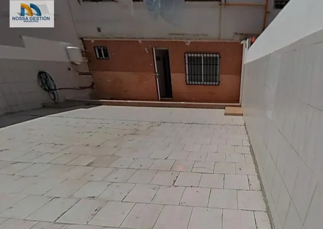 MAGNIFICA OPORTUNIDAD!!! - AMPLIO PISO OCUPADO- AYORA — 7
