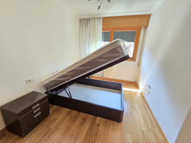 VIVIENDA IMPECABLE CON GARAJE Y BODEGA — 29