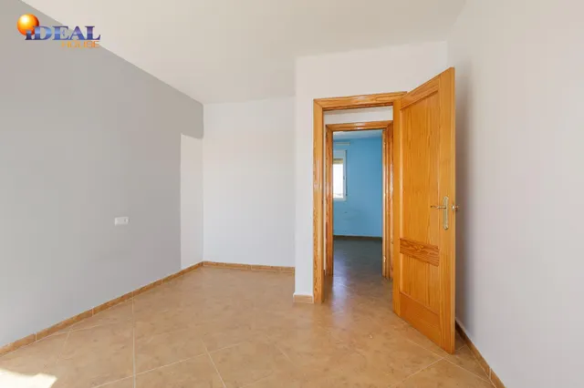 *  ¡Casa pareada con patio privado en Cijuela! Granada — 13
