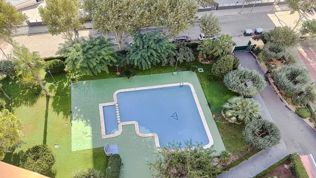 Piso en venta en calle esperanto levante benidorm — 40