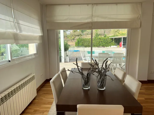 FINCA RÚSTICA EN VENTA CON PISCINA Y JARDÍN — 6