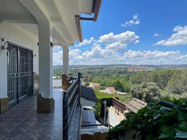 Preciosa casa en venta con piscina en Can Villalba — 4