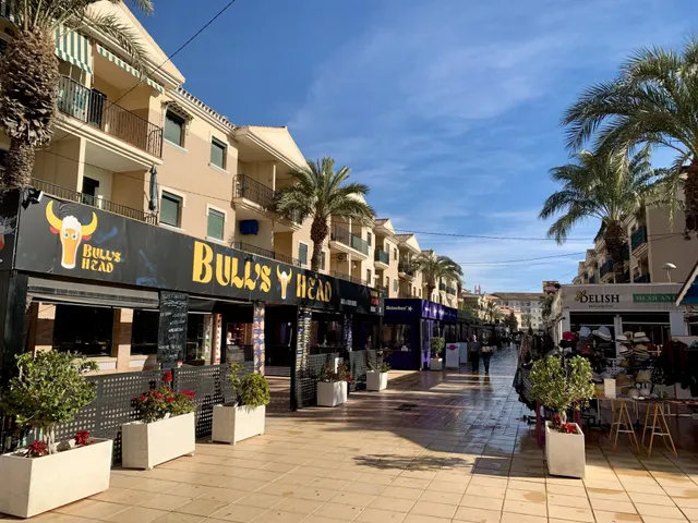 VILLAS DE OBRA NUEVA EN LOS ALCAZARES — 17