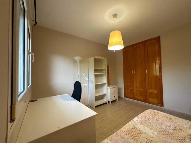 Chalet adosado en ciudad jardín — 24