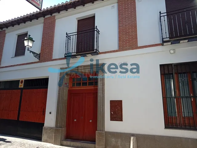 Oficina en Venta en el Encantador Albaicín de Granada
