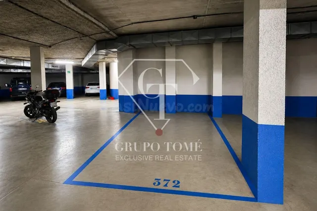 Amplio garaje de 24 m2 en Paseo de Lugaritz – comodidad y es