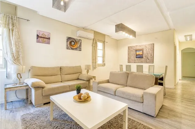 Bajo de 120 m2 en Ibiza-Retiro: una oportunidad para inverti