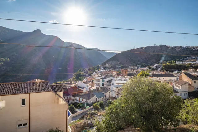 Amplísima casa en Güejar Sierra con espectaculares vistas — 49