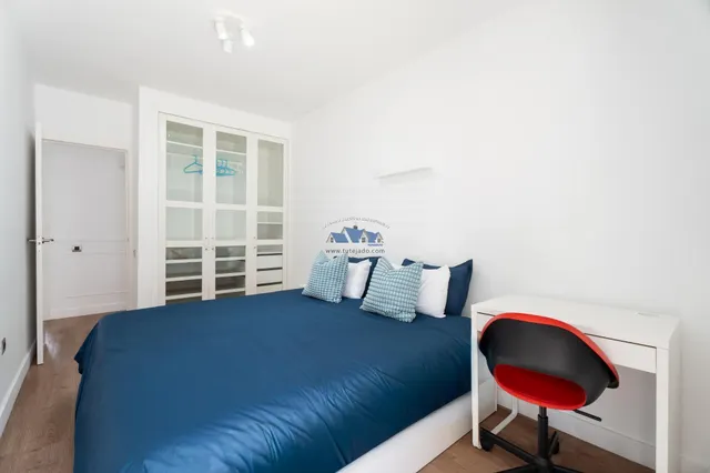 Chalet independiente en venta — 17