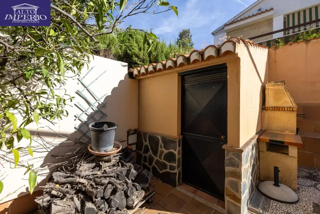 Estupendo chalet independiente en Cájar — 44
