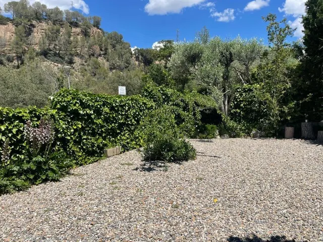 Preciosa casa en venta con piscina en Can Villalba — 10