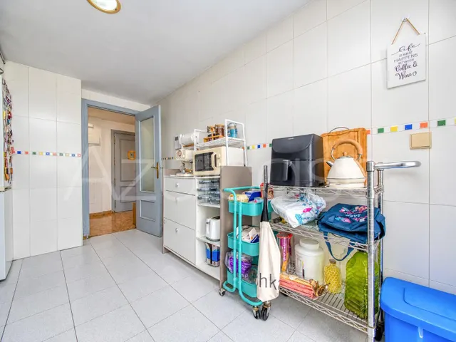 Ático en venta de 2 dormitorios y 2 baños en Gran Vía, Alicante — 21