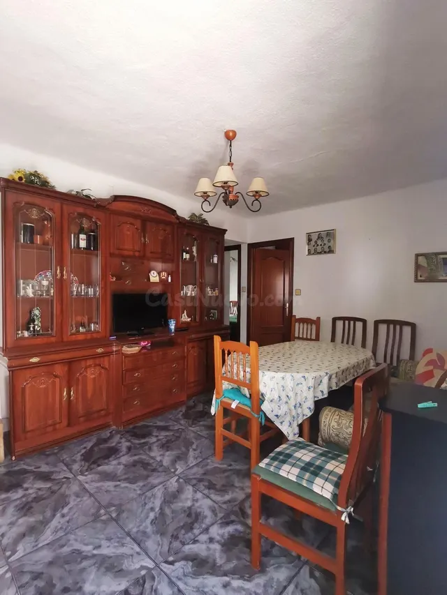 SE VENDE CASA EN PEGALAJAR - foto 2