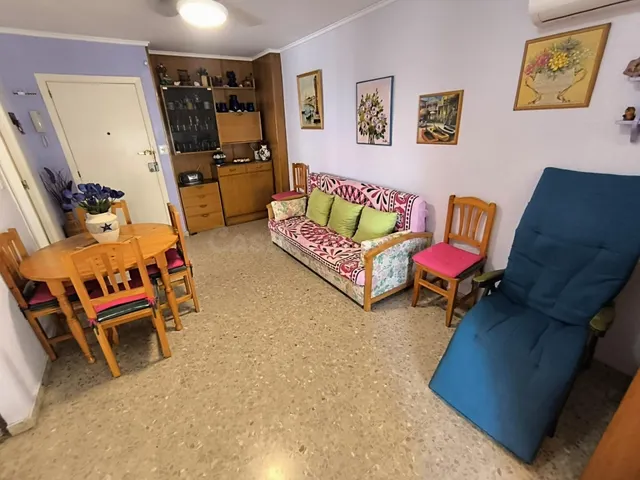 APARTAMENTO EN PRIMERA LINEA DE LA PLAYA DE BELLREGUARD (VAL - foto 2